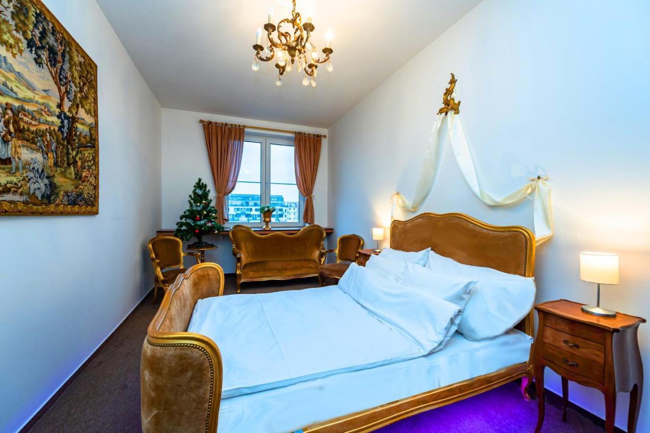 شقة براغ  في Bank Invest Apartmens - Old Town المظهر الخارجي الصورة